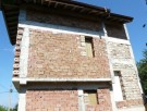 ПРОДАДЕН!Триетажна къща на груб строеж - Боровец север